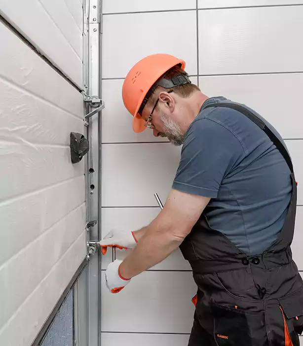 Residential Garage Door Repair Sweetwater