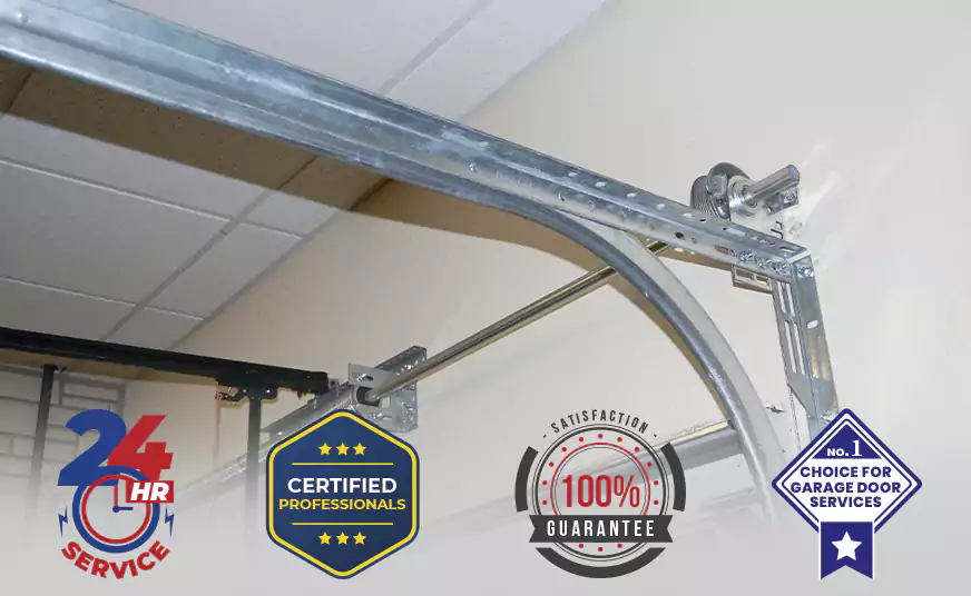 How Much Does a Garage Door Rail Replacement Cost in Sweetwater, FL?