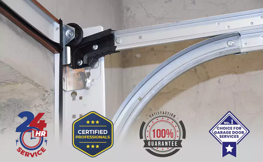 Roller Door Lock Barrel Replacement in Sweetwater, FL